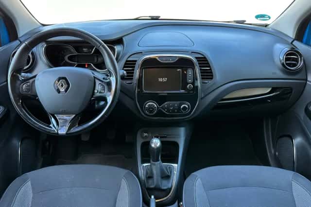 Renault Captur (2014) thumbnail 3