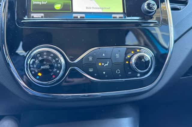 Renault Captur (2014) thumbnail 6