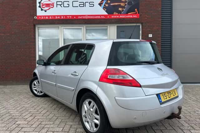 Renault Mégane (2008) thumbnail 2