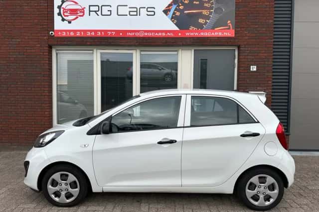 Kia Picanto (2013) thumbnail 5