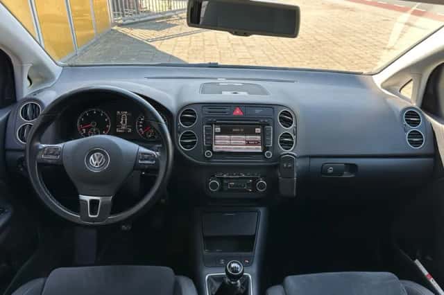 Volkswagen Golf Plus (2009) thumbnail 3