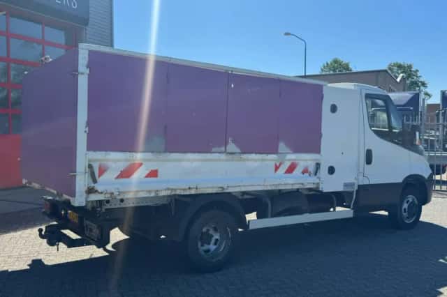 Iveco Daily (2017) thumbnail 4
