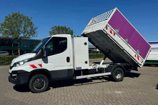 Iveco Daily (2017) thumbnail 5