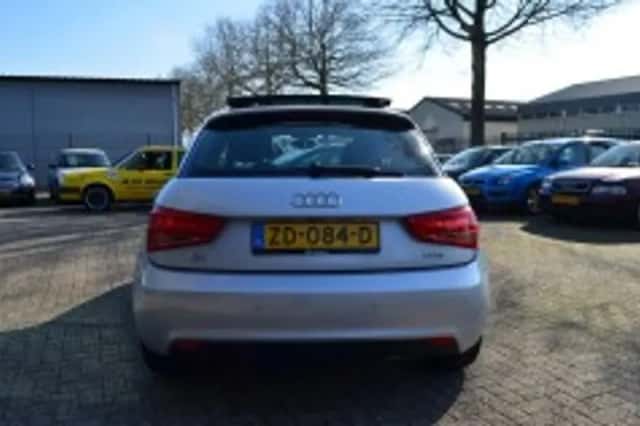 Audi A1 (2013) thumbnail 5