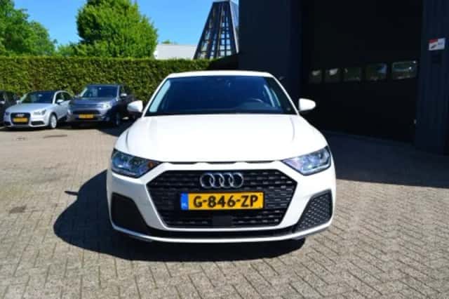 Audi A1 (2020) thumbnail 3