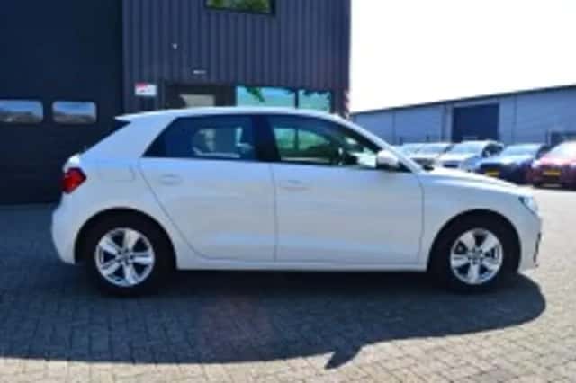 Audi A1 (2020) thumbnail 6