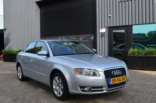 Audi A4 (2006) thumbnail 1