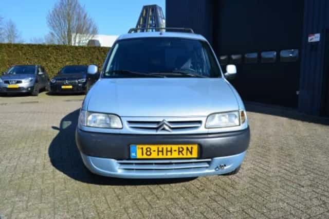 Citroën Berlingo (2001) thumbnail 3