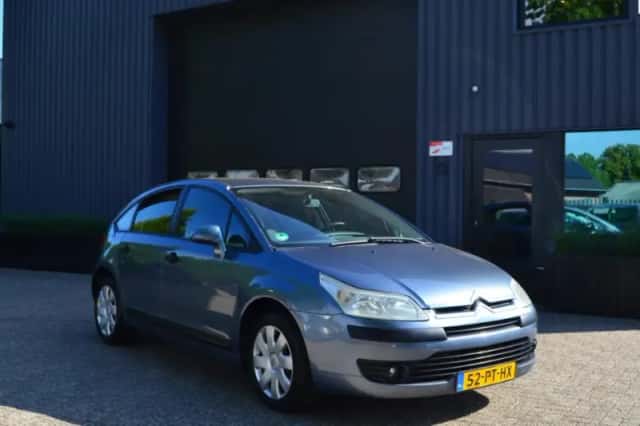 Citroën C4 (2004) thumbnail 1
