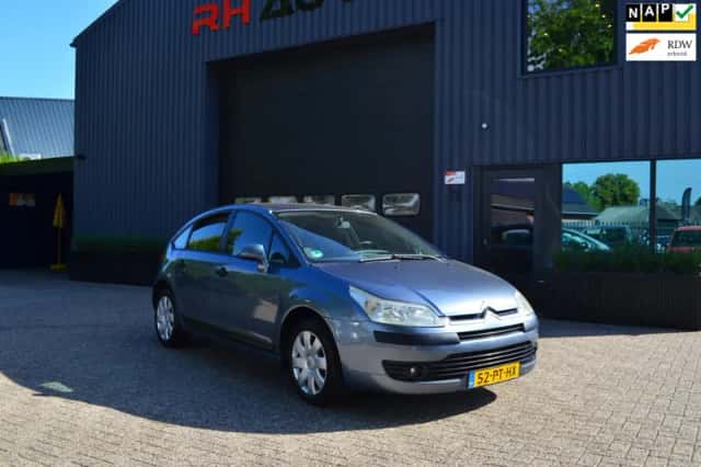 Citroën C4 (2004) thumbnail 2