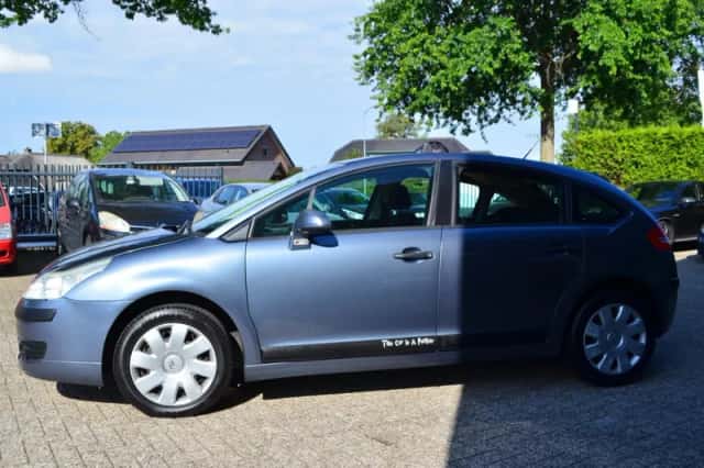 Citroën C4 (2004) thumbnail 4