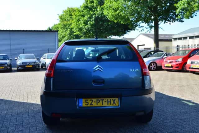 Citroën C4 (2004) thumbnail 5