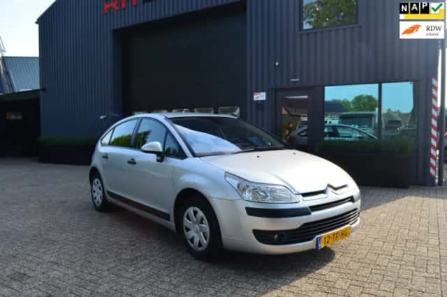 Citroën C4 (2006) thumbnail 2