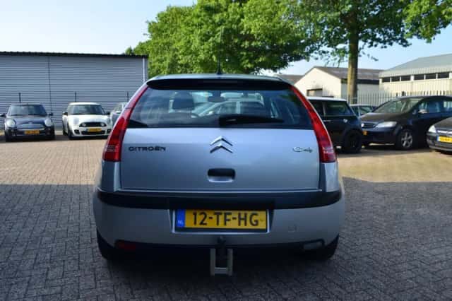 Citroën C4 (2006) thumbnail 4