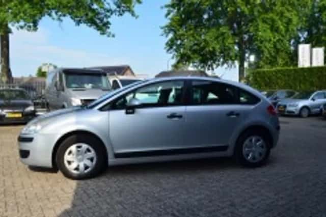 Citroën C4 (2006) thumbnail 4