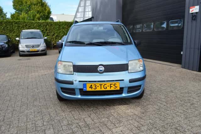 Fiat Panda (2006) thumbnail 2