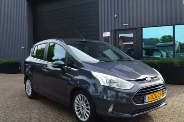 Ford B Max (2014) thumbnail 1