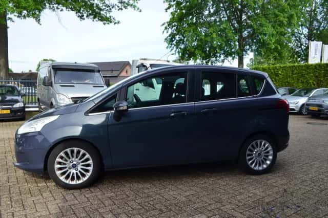Ford B-Max (2014) thumbnail 4