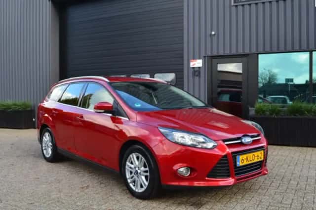 Ford Focus (2013) thumbnail 1