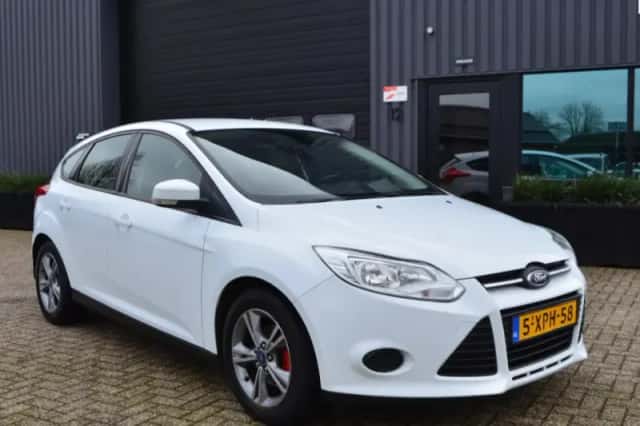 Ford Focus (2014) thumbnail 1