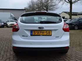 Ford Focus thumbnail 11