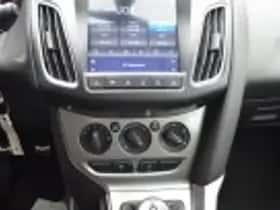 Ford Focus thumbnail 36