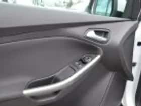 Ford Focus thumbnail 37