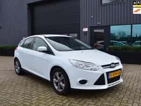 Ford Focus thumbnail 8