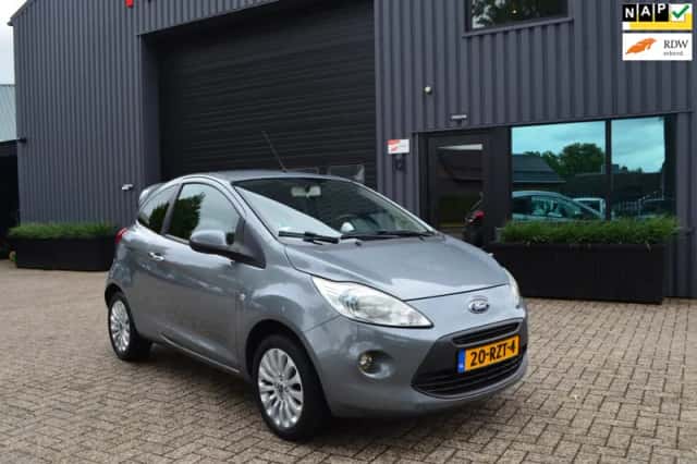 Ford Ka (2011) thumbnail 2