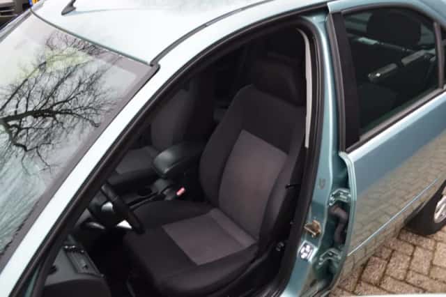 Ford Mondeo (2001) thumbnail 6