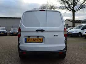 Ford Courier (2017) thumbnail 11