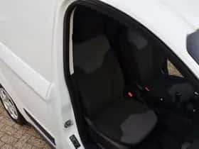 Ford Courier (2017) thumbnail 14