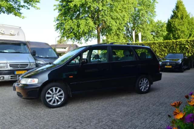 Honda Shuttle (1999) thumbnail 3