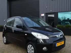 Hyundai i10 (2010) thumbnail 1