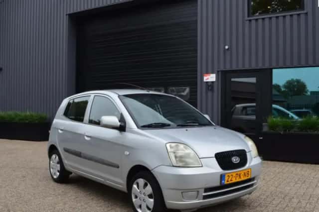 Kia Picanto (2004) thumbnail 1