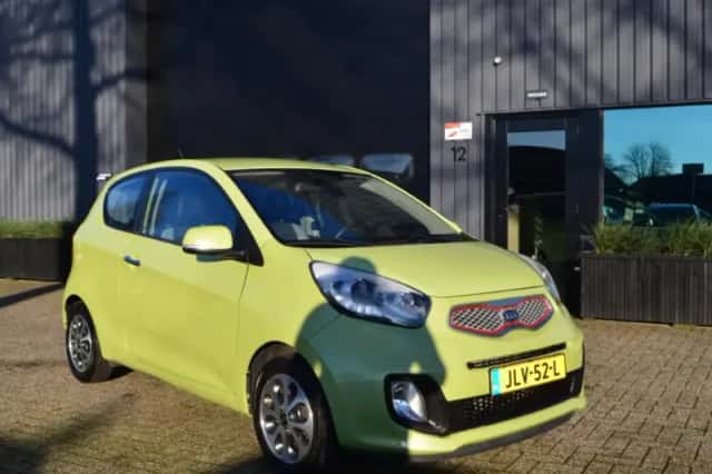 Kia Picanto (2012) thumbnail 1