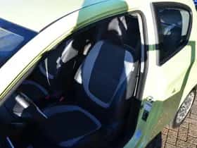 Kia Picanto thumbnail 17