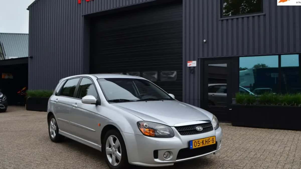 Kia 5 — foto 1