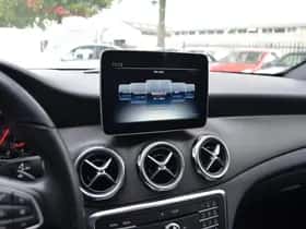 Mercedes-Benz GLA thumbnail 23
