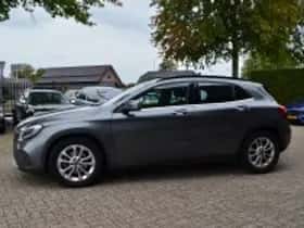 Mercedes-Benz GLA thumbnail 4