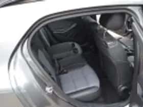 Mercedes-Benz GLA thumbnail 38
