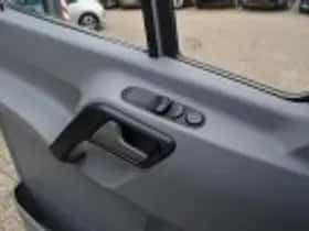 Mercedes-Benz Sprinter (2013) thumbnail 35