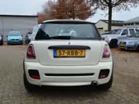 MINI Mini (2011) thumbnail 5