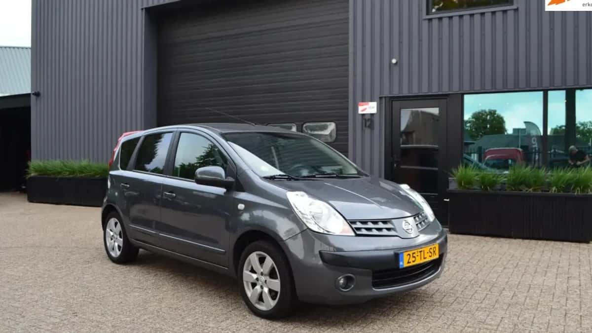 Nissan Note (2006) — foto 1