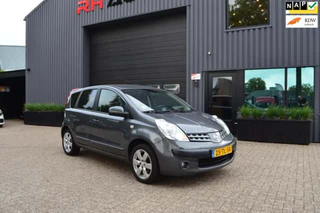 Nissan Note (2006) thumbnail 2
