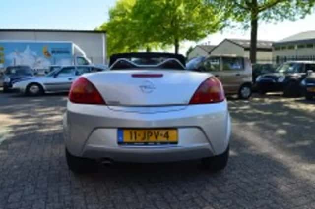 Opel Tigra (2009) thumbnail 5