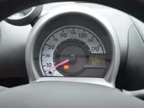 Peugeot 107 (2012) thumbnail 16