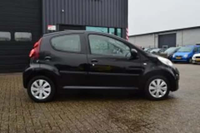 Peugeot 107 (2012) thumbnail 6
