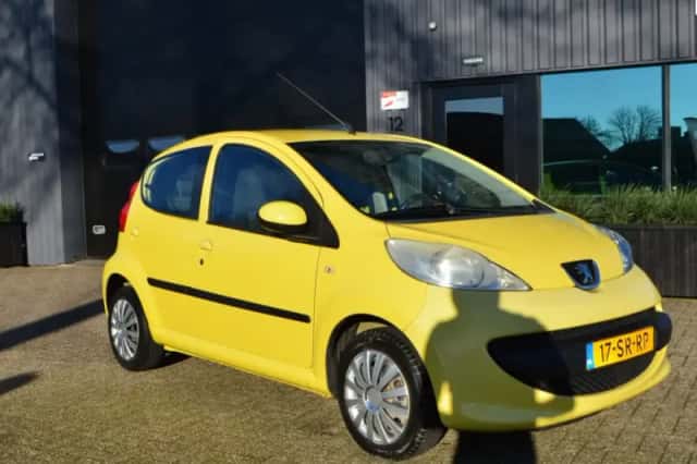 Peugeot 107 (2006) thumbnail 1
