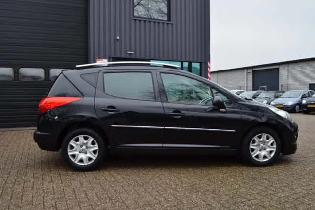 Peugeot 207 (2011) thumbnail 6